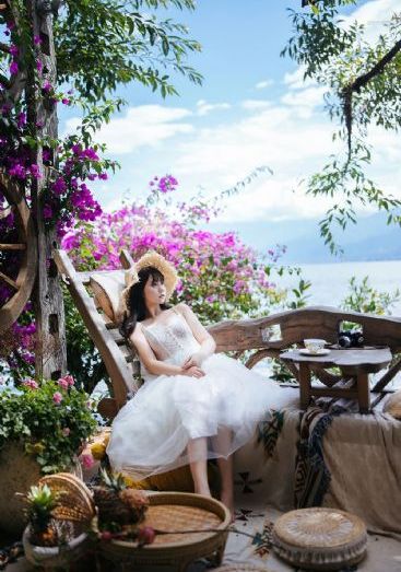 欧美精品妓女影com1515_720免费观看最新